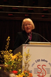 Cathy Kietzer im großen Saal des Kieler Schlosses am 5.2.2012